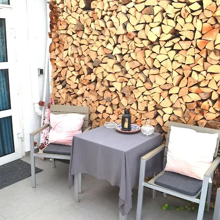 Av No.1 * Дюссельдорф