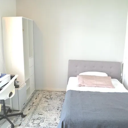 Av No.1 * Дюссельдорф