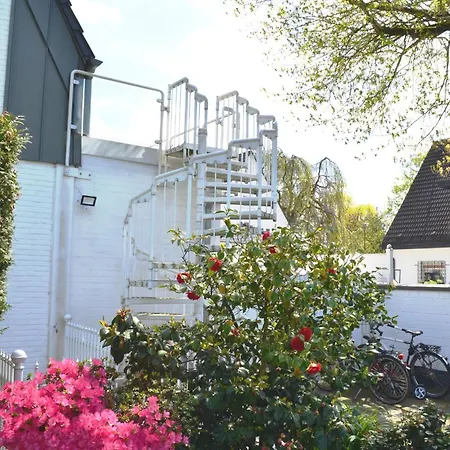 Av No.1 Privatunterkunft Düsseldorf